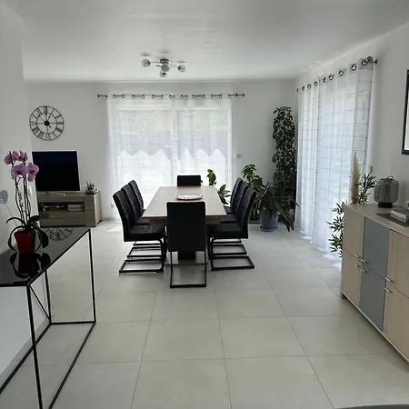 Au Calme Surequipee 3 Ch 9p Maxi * Flainval